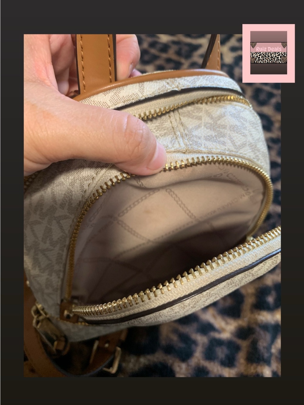 🤍🤎Michael Kors Cream Mini Logo Backpack with Tan Trim - Picture 7 of 7